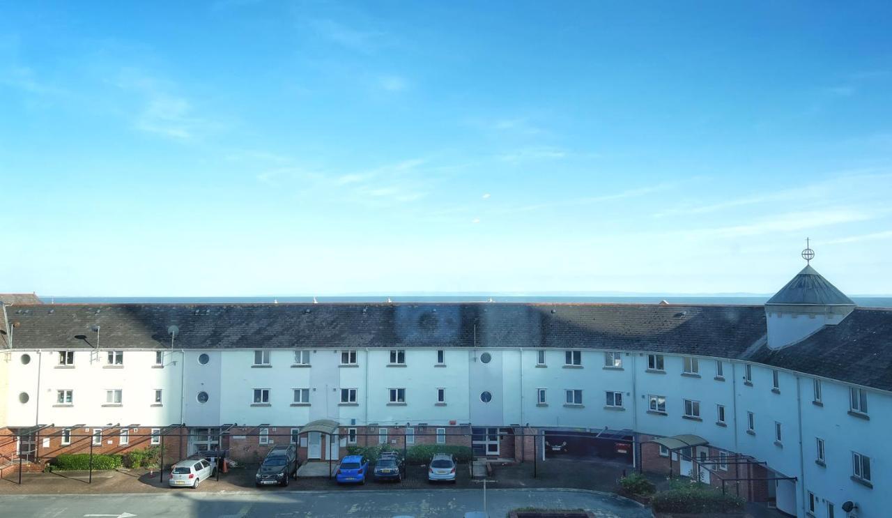 Elegant And Bright Seaside Apt In Swansea Marina Eksteriør billede